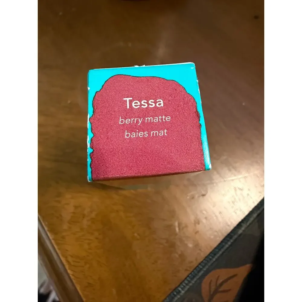 Thrive Multi-purpose stick Berry matte Tessa